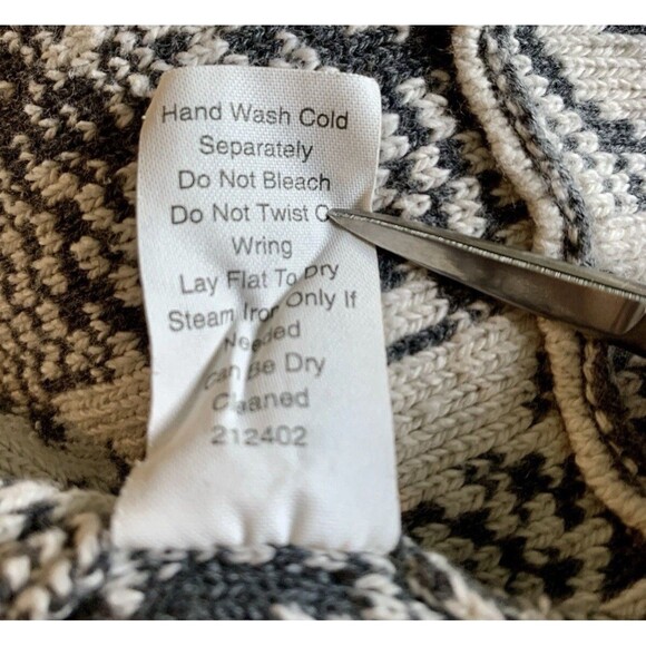 Cabi Peplum Gray Pullover Sleeveless Knit Sweater Vest Top Women’s Size Large - Picture 8 of 9